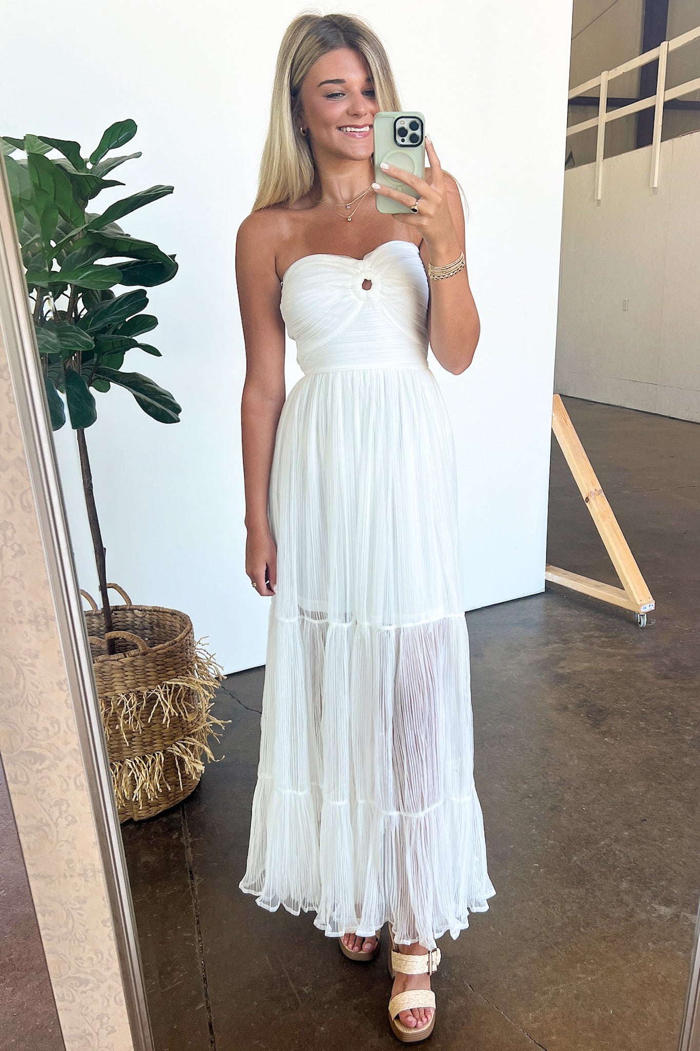  Notable Elegance Tiered Keyhole Maxi Dress - FINAL SALE - Madison and Mallory