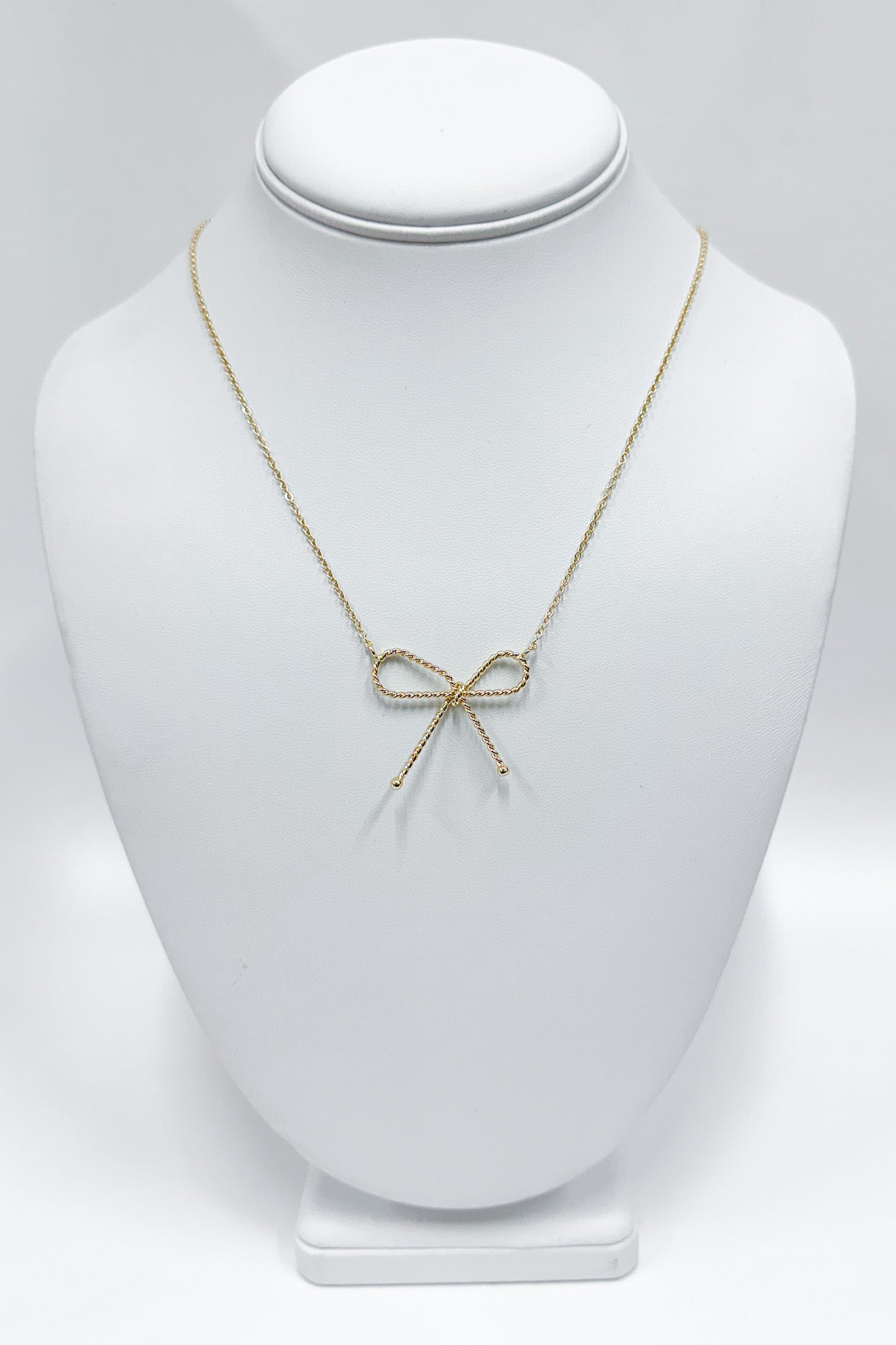  Perfectly Darling Bow Necklace - Madison and Mallory