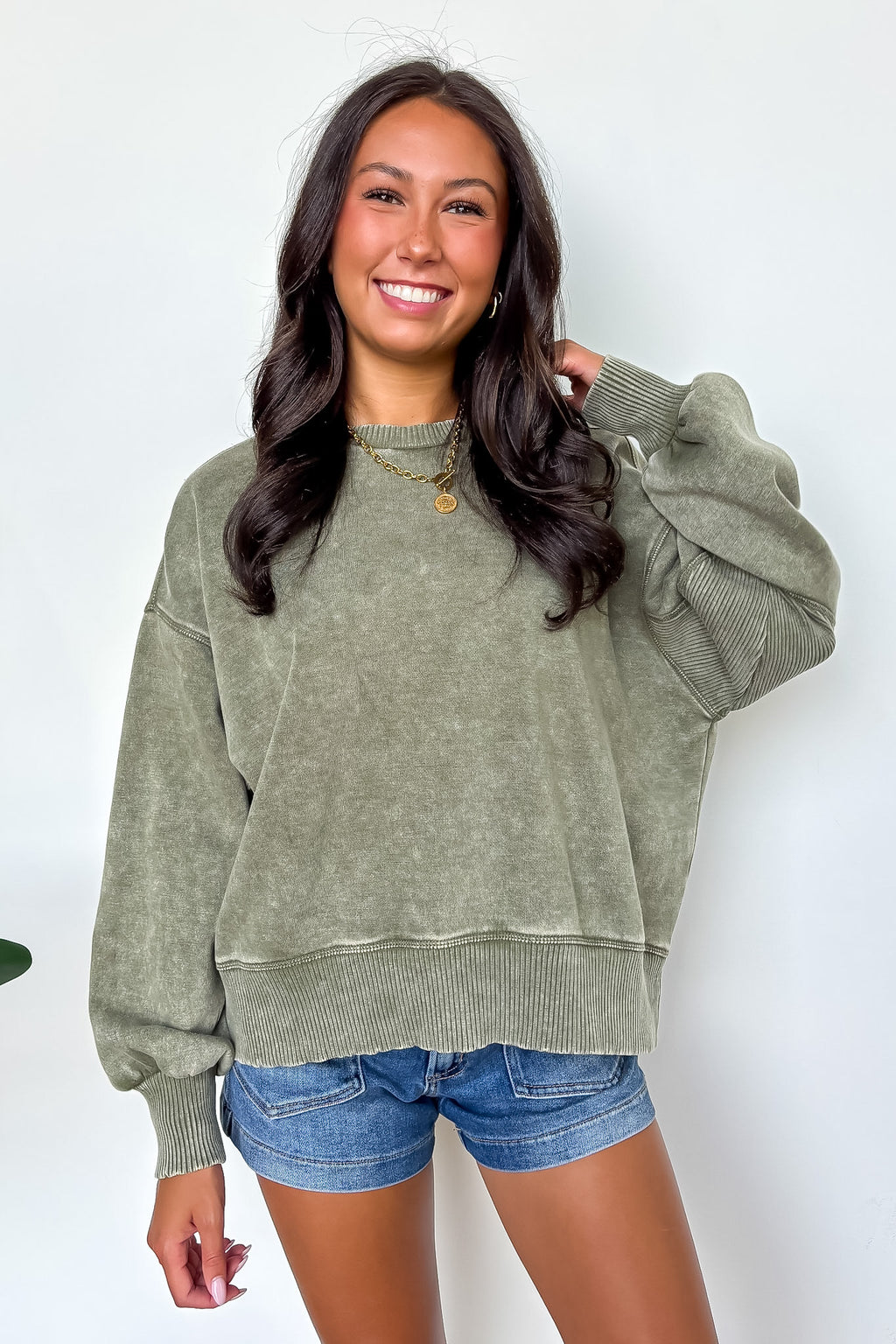 Refined Relaxation Acid Wash Pullover