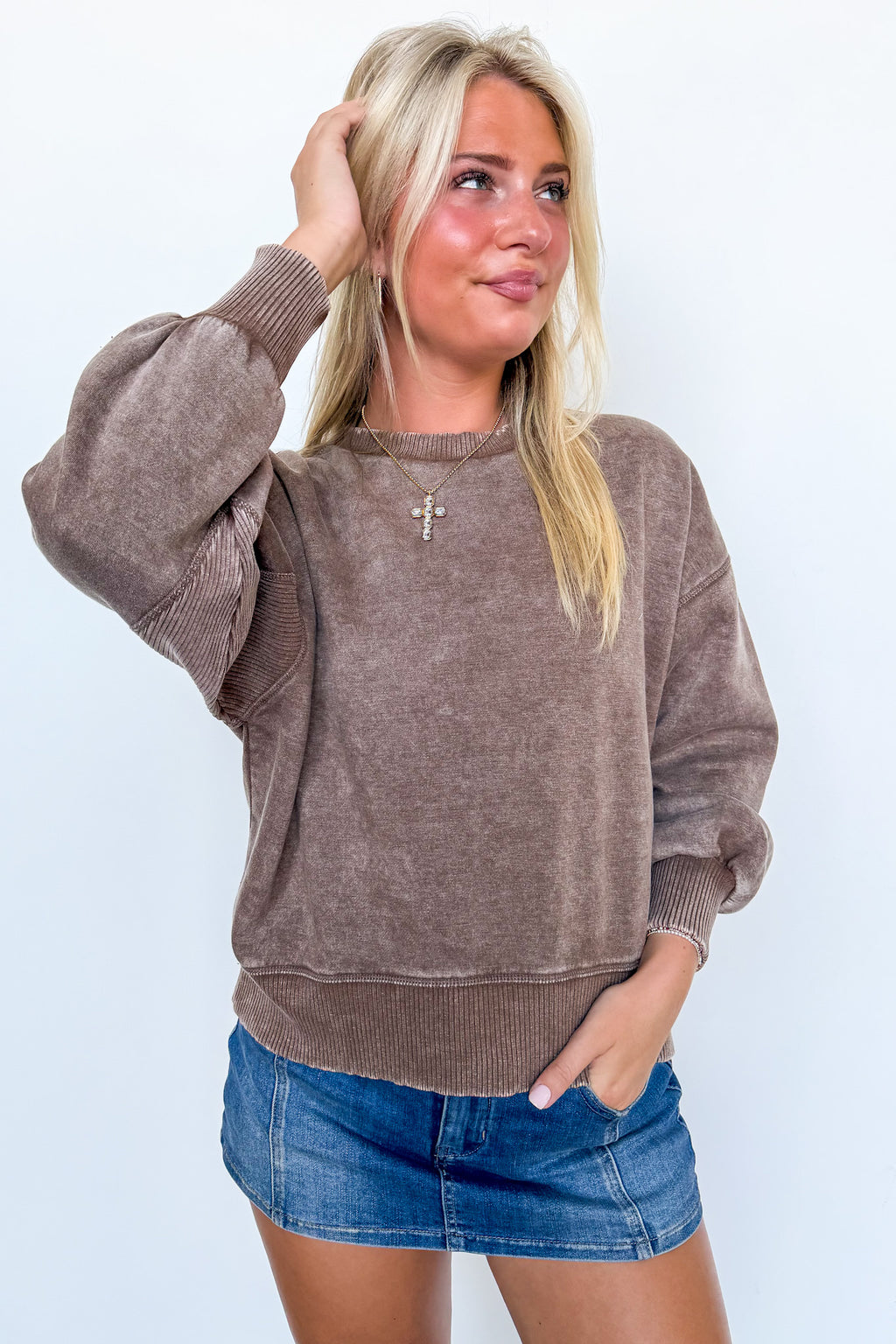 Refined Relaxation Acid Wash Pullover