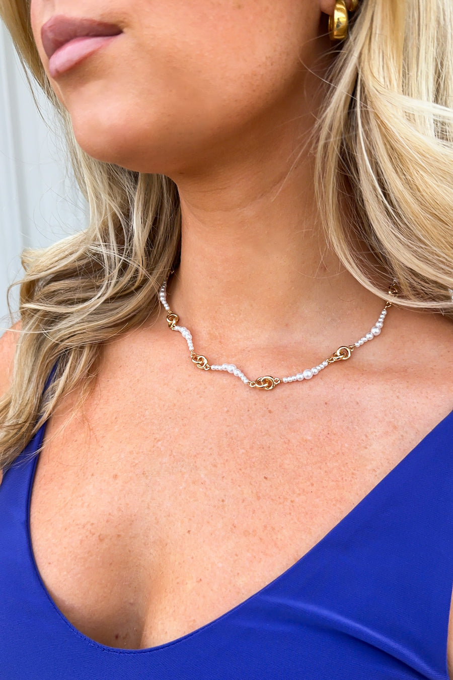 Gold Samantha Pearl and Knot Chain Necklace - Madison and Mallory