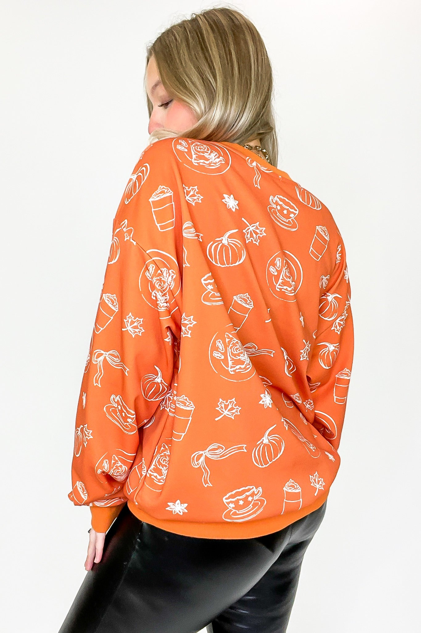 Spice Delight Pumpkin Print Pullover - Madison and Mallory