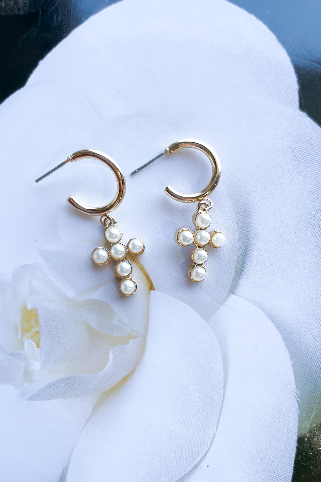 Cream/Gold Sweetly Coy Pearl Studed Cross Hoop Earrings - Madison and Mallory