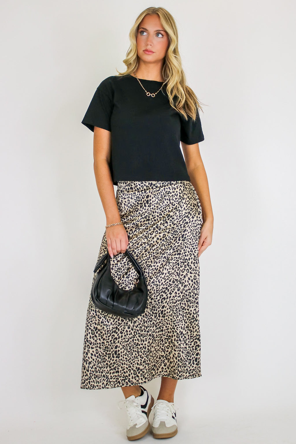 The Daily Crew Neck Short Sleeve Tee - Madison and Mallory