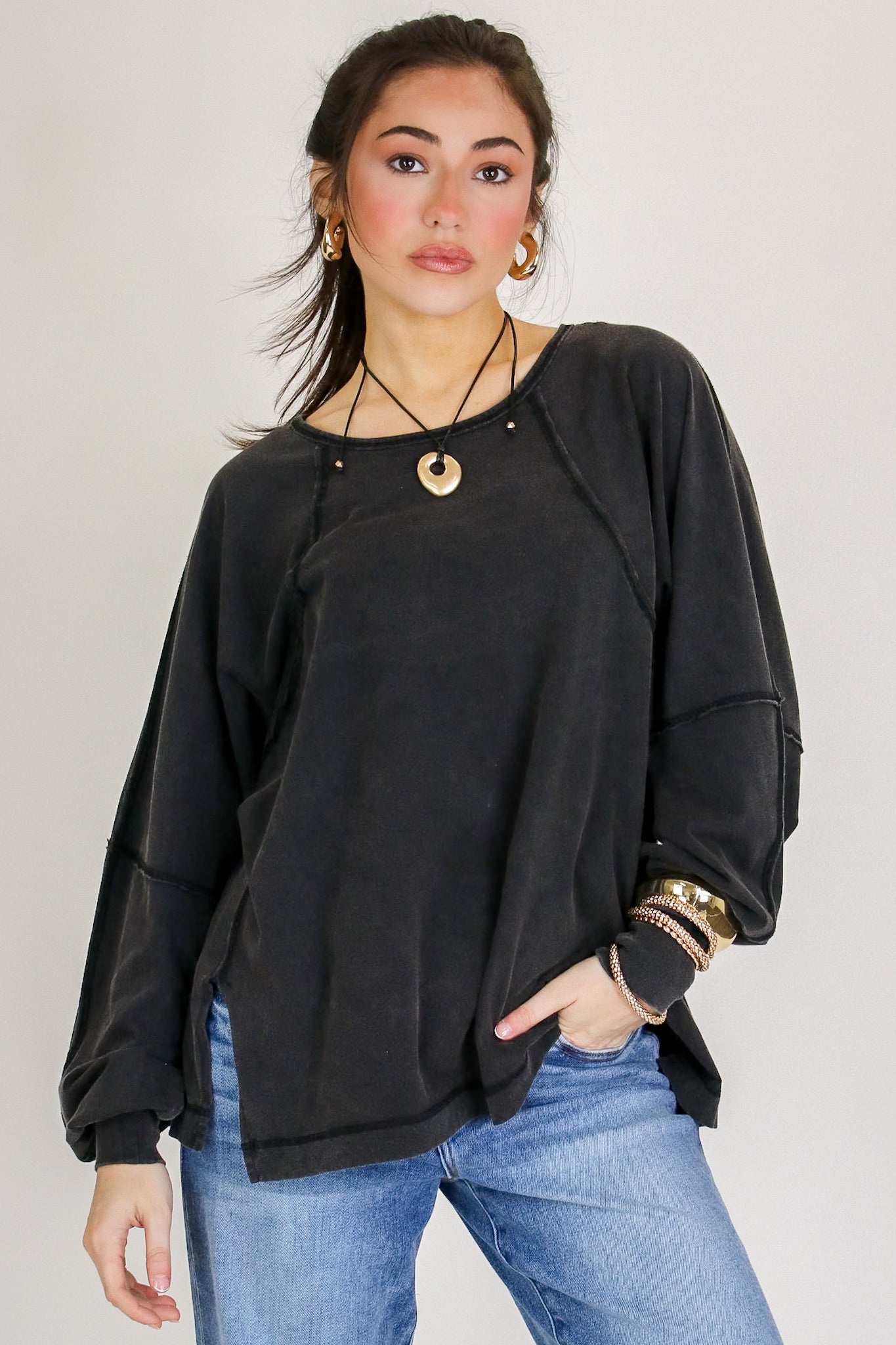 Black / S The Easy Chill Raglan Top - Madison and Mallory