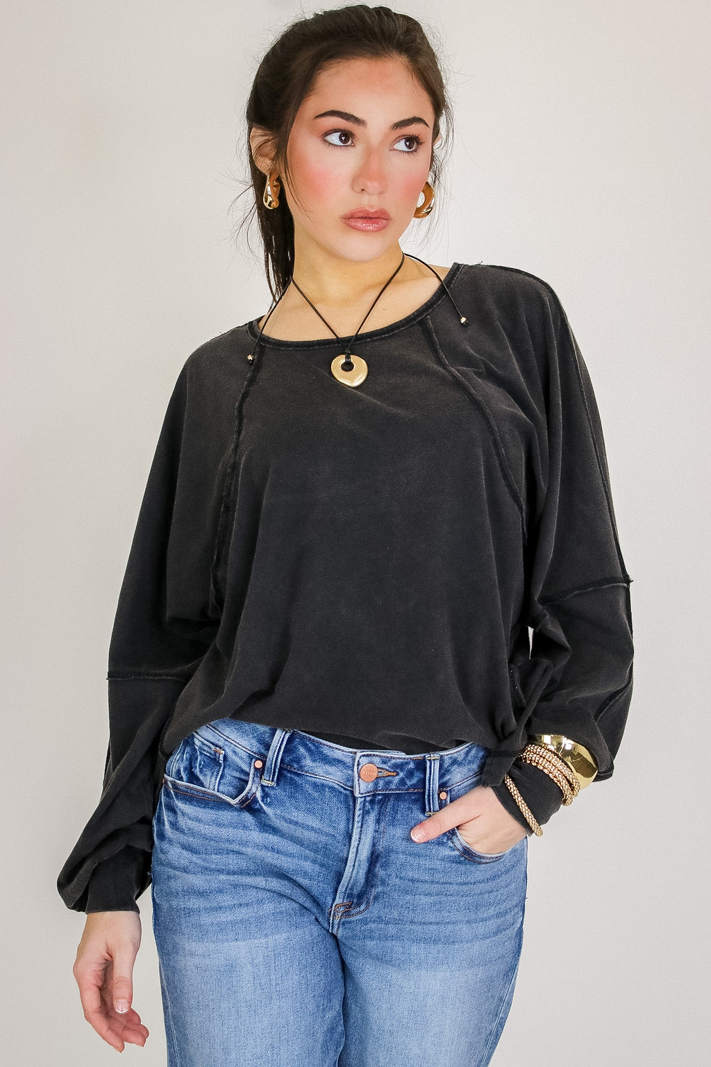 The Easy Chill Raglan Top - Madison and Mallory