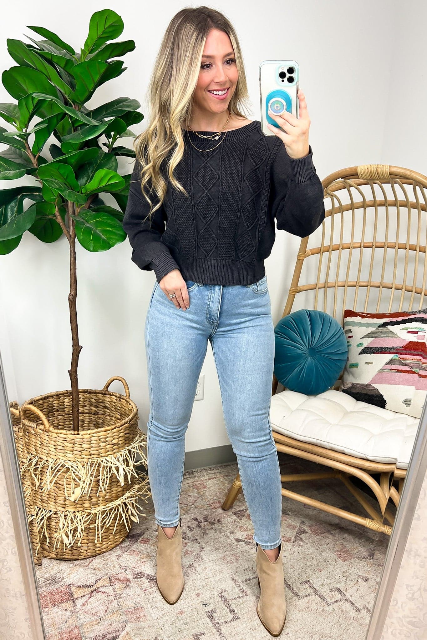  Tiffanie Cable Knit Back V Cropped Sweater - Madison and Mallory