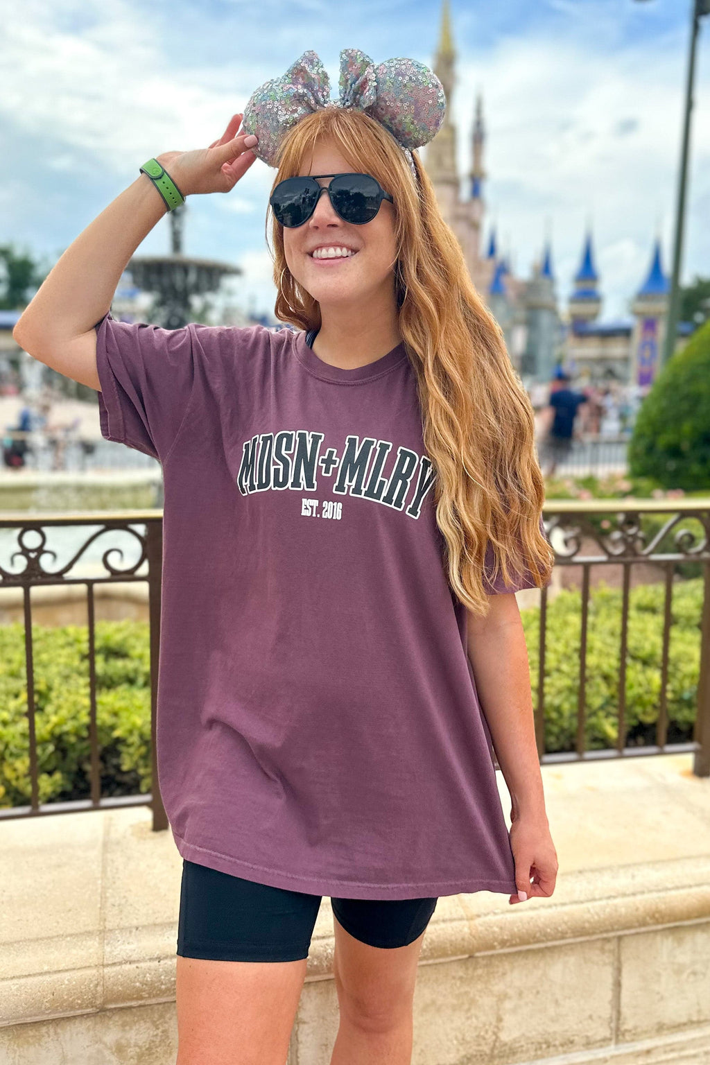 Vineyard / SM MADISON + MALLORY 2016 Graphic Tee - Madison and Mallory