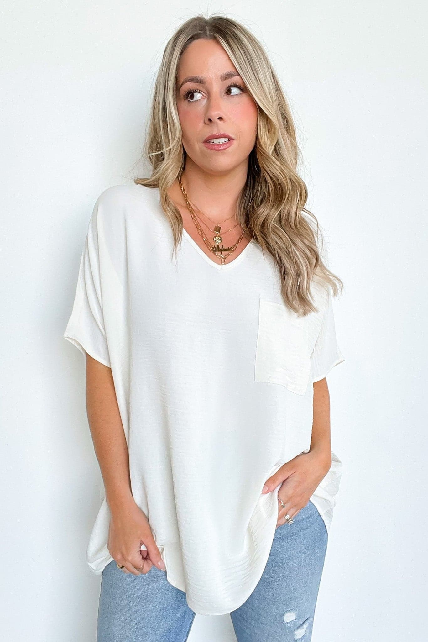 Ivory / S Have it Here V-Neck Pocket Top | BACK IN STOCK + NEW COLORS - Madison and Mallory