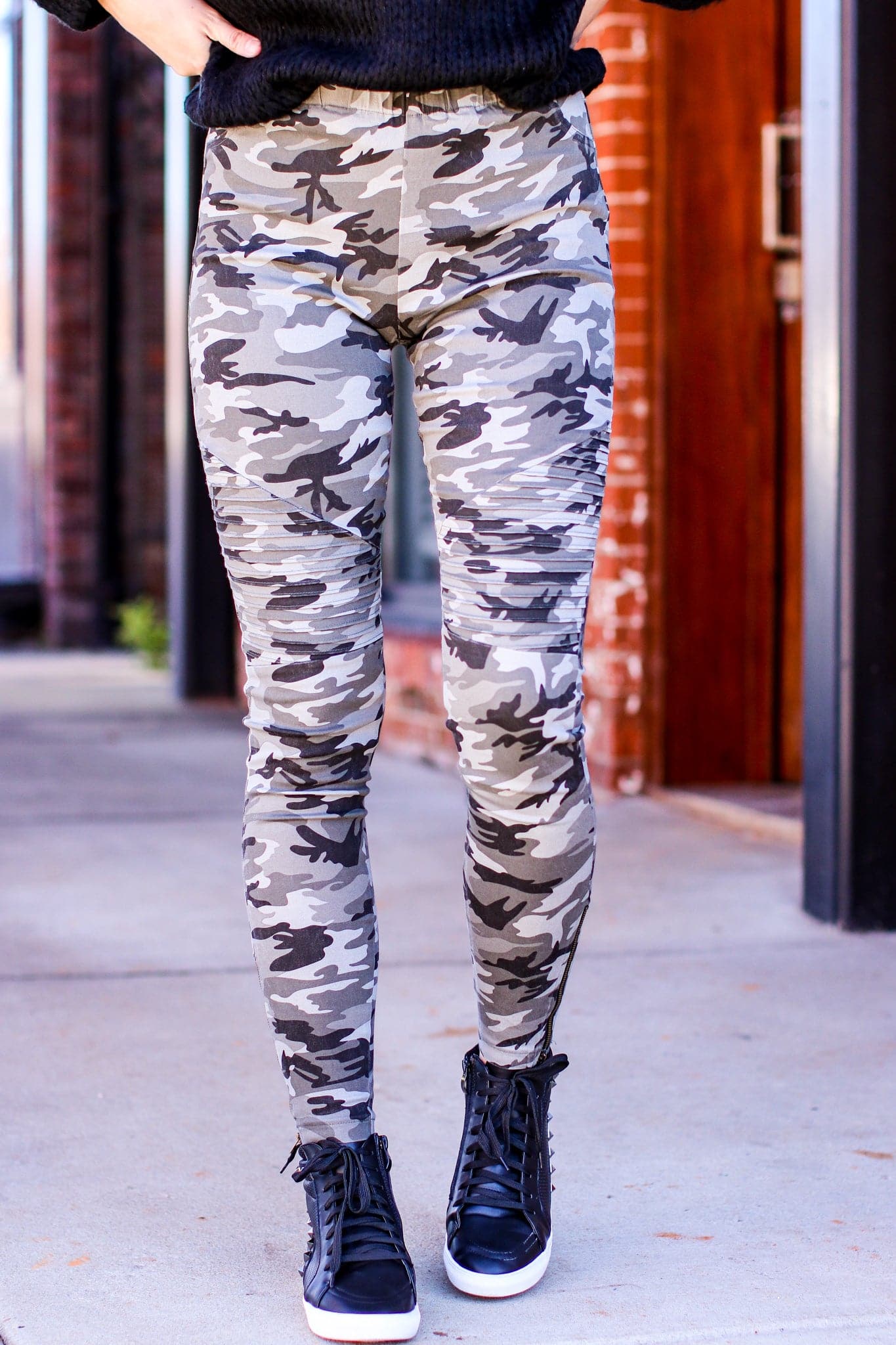 Camo on sale moto jeans