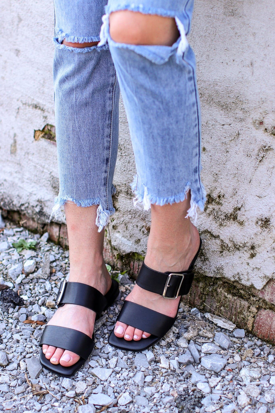 Black / 5.5 Cella Buckle Detail Sandals - FINAL SALE - Madison and Mallory