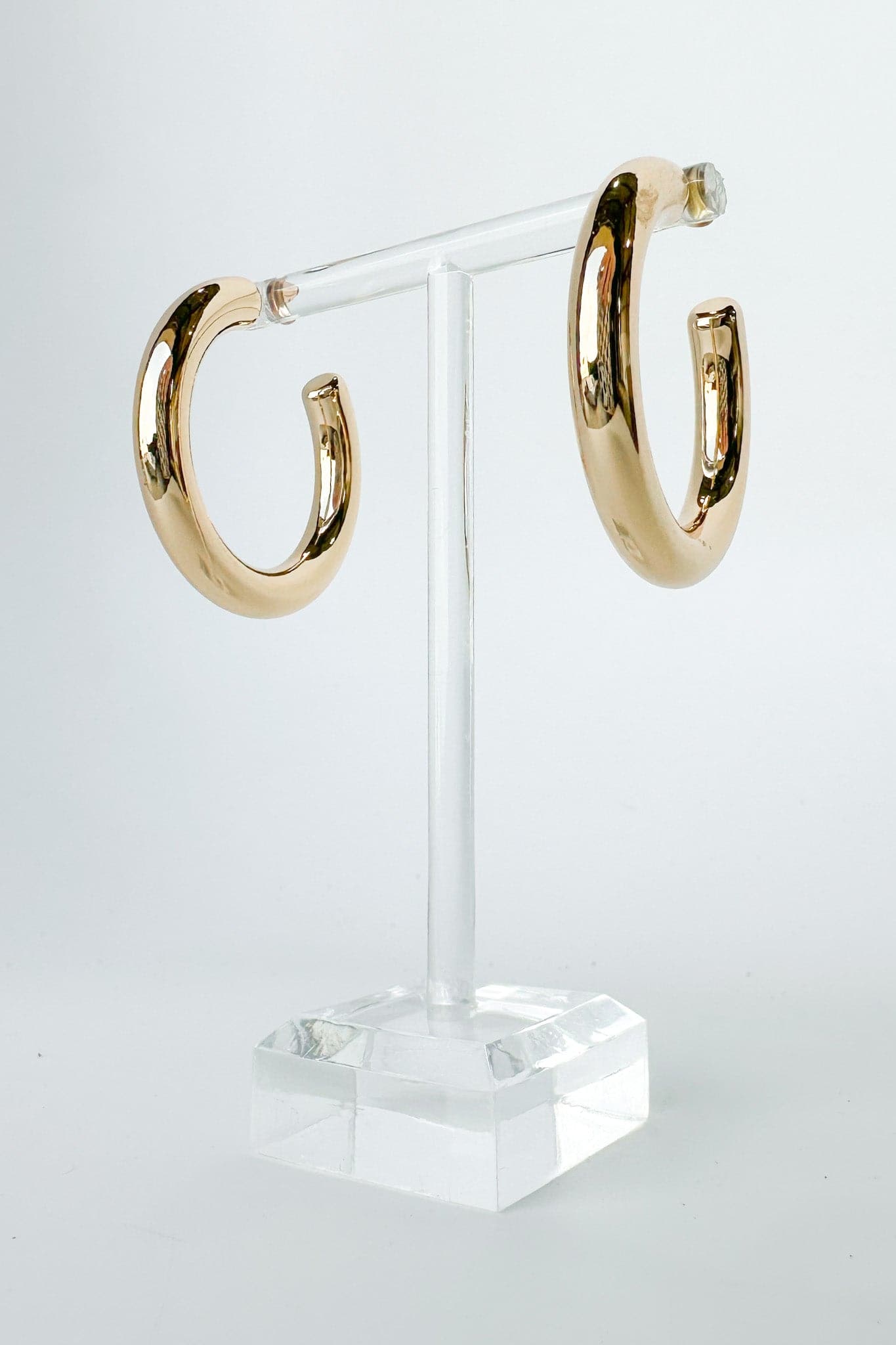 Gold Iconic Entrance Chunky Hoop Earrings - BACK IN STOCK - Madison and Mallory