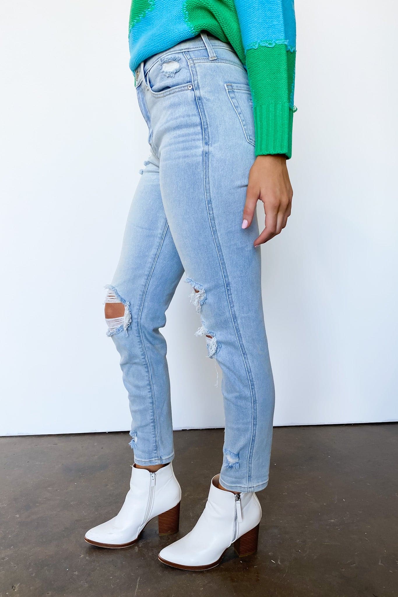  Looking Good Distressed Boyfriend Jeans - BACK IN STOCK - Madison and Mallory